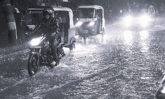 Severe Depression Crosses Coast Near Kalingapatnam, 613 Km of Roads Damaged
