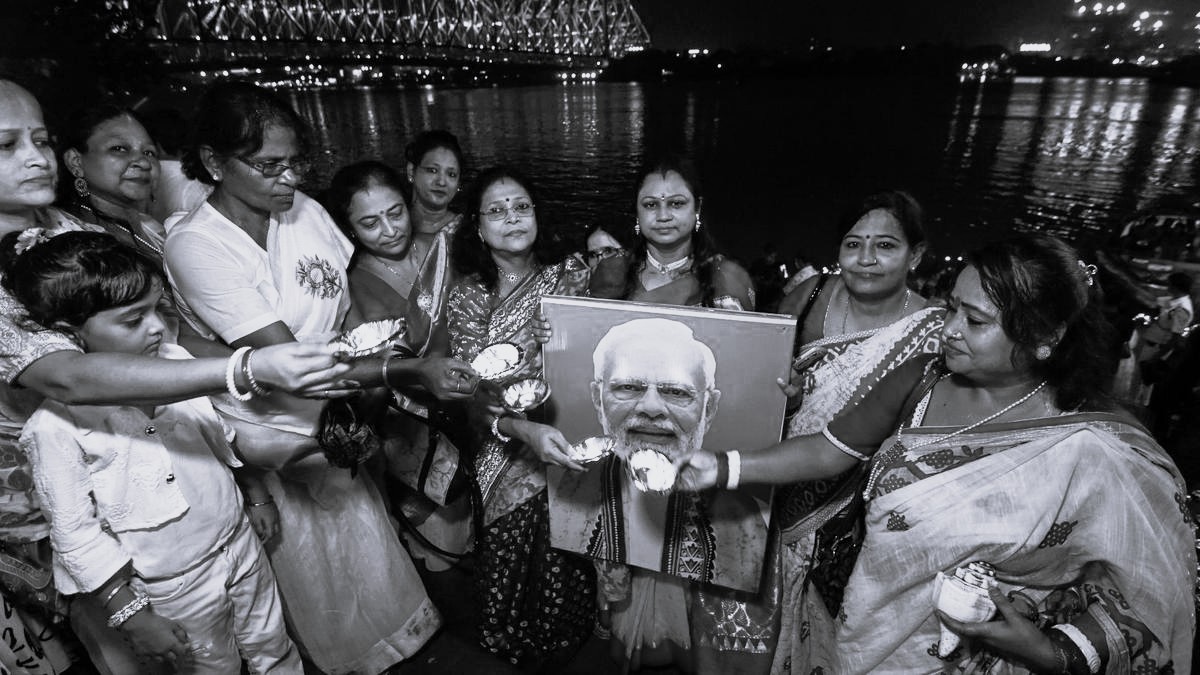 Scottish Church Students Allege Pressure to Perform Modi-Centric Play