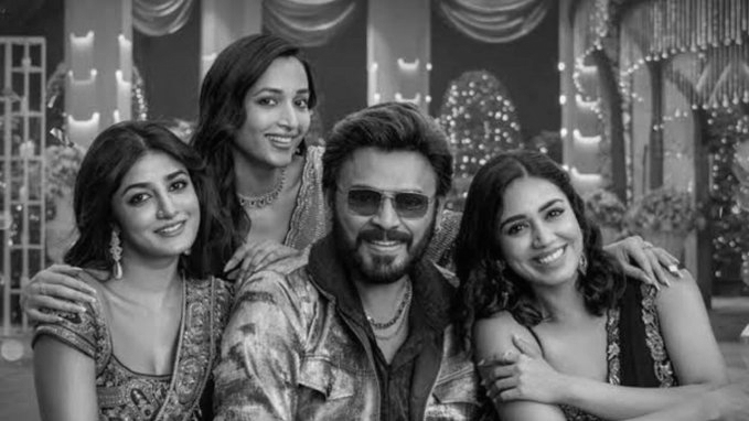 'Aadarsha Kutumbam' Narayanamma Song Brings Venkatesh And Three Heroines Together