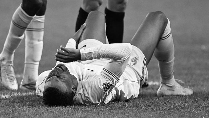 Kylian Mbappé Suffers Left Knee Hyperextension, Real Madrid Confirms Injury