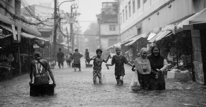 Bangkok Floods Ease But Thousands Remain Sheltered As Thailand Counts Rising Damage