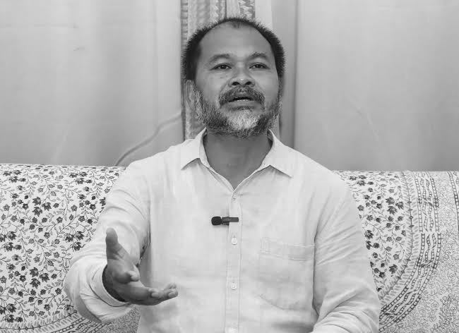 Flood Relief Row Escalates In Assam As Akhil Gogoi Begins Indefinite Protest, CM Hits Back