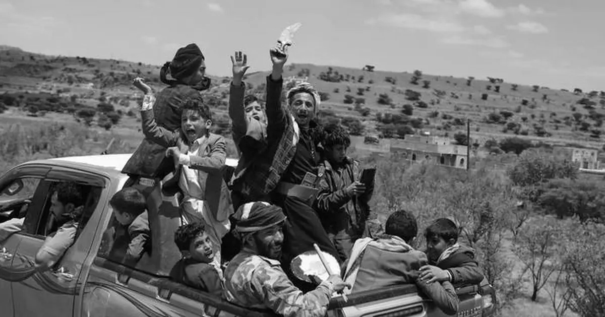 Yemen Declares Major Military Offensive Against Houthis As Rebels Tighten Grip On Key Areas