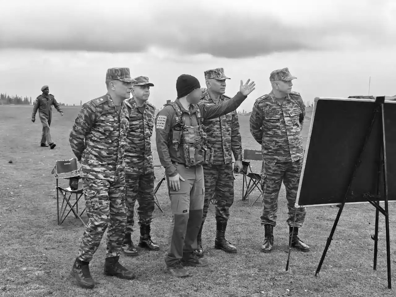 Lt Gen Pratik Sharma Pushes Stronger Inter-Agency Coordination in Kashmir