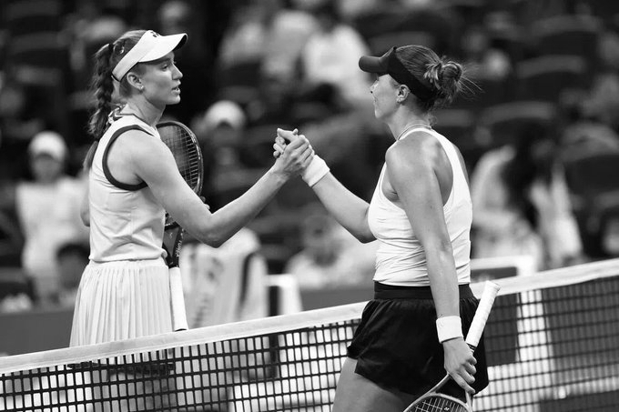 World No. 1 Rybakina Stunned By No. 118 Charaeva At China Open, Zverev Sets Up Djokovic Clash
