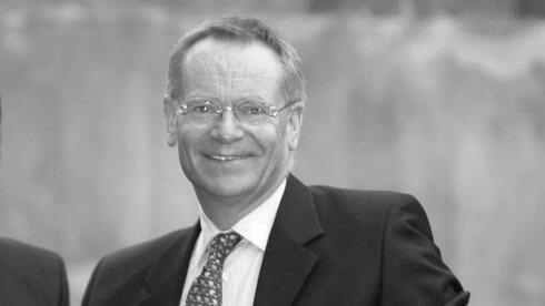 Jeffrey Archer Dies At 86, Days Before Release Of His Final Novel 'Adam And Eve'