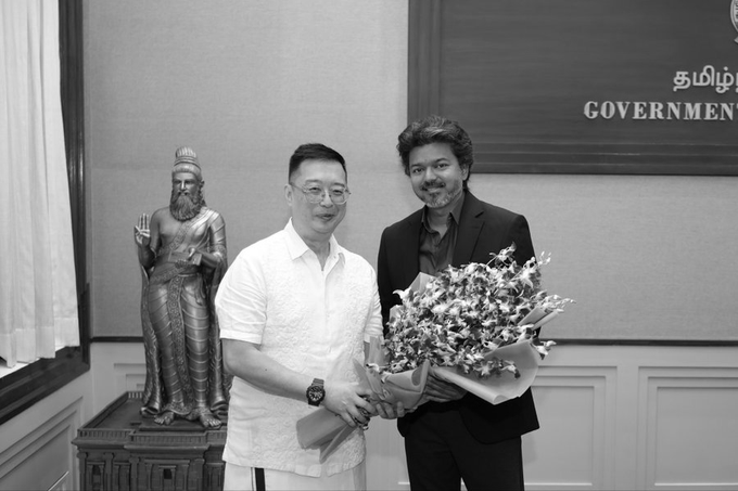 Singapore High Commissioner Calls on TN CM Vijay, Focus on Stronger Bilateral Ties