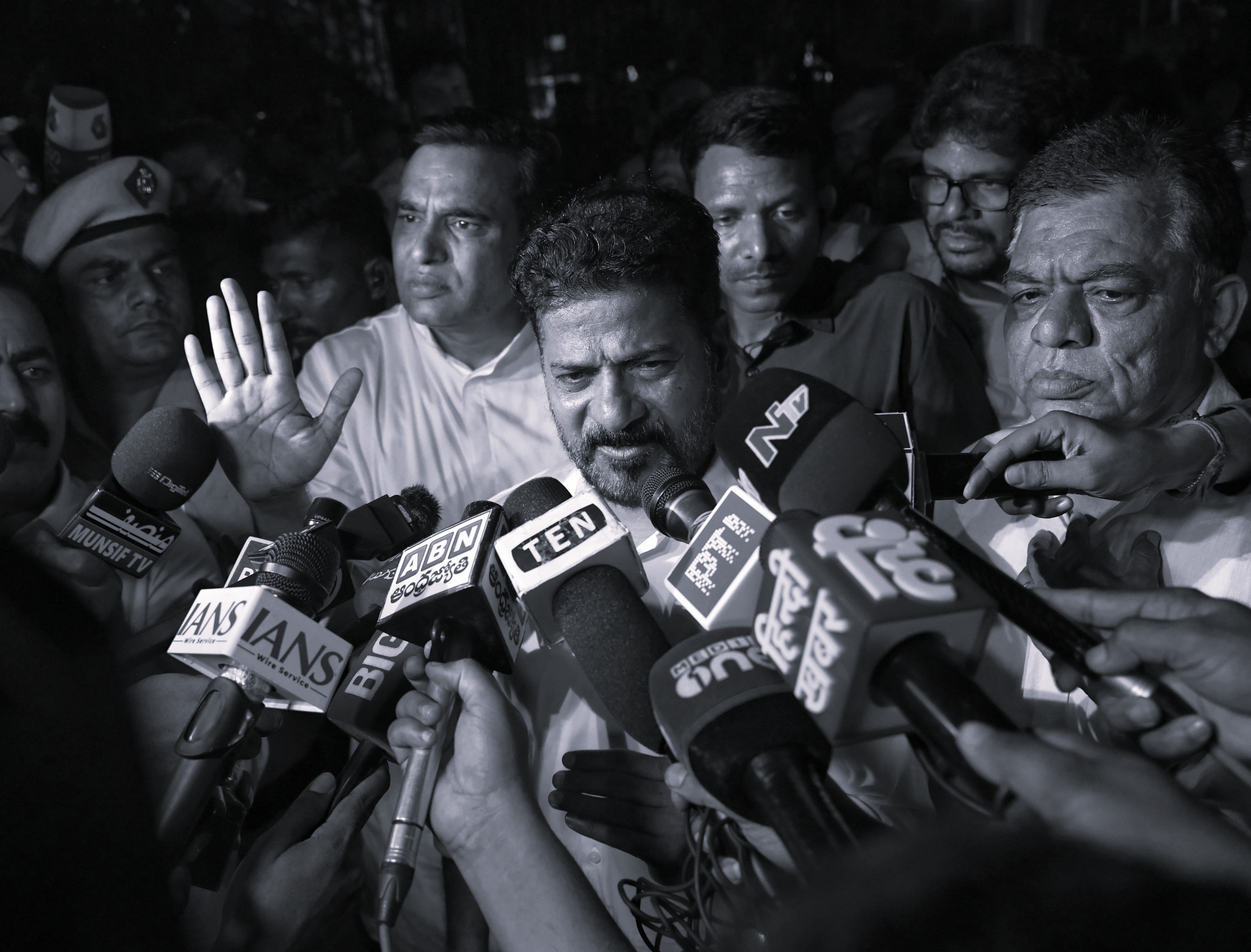 CM Revanth Reddy Raises Alarm Over Voter Numbers, Invokes Democratic Rights