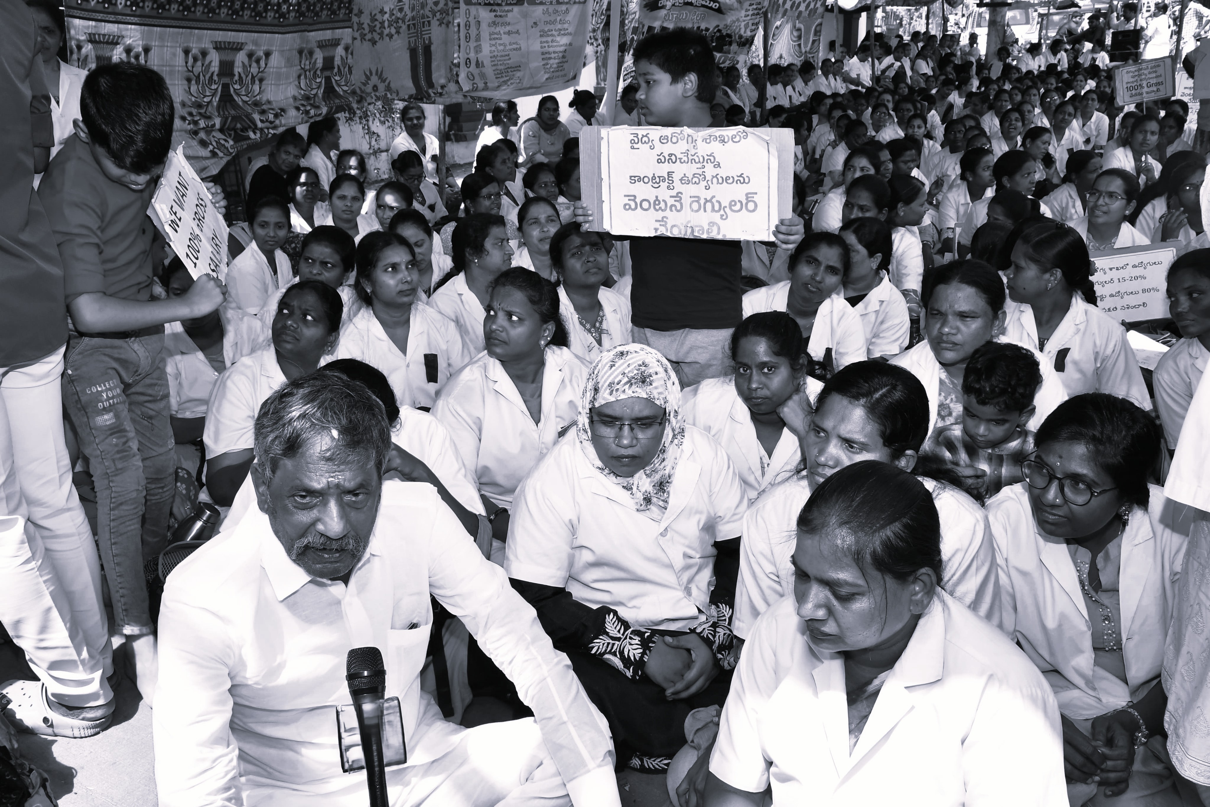 YSRCP Stands by Contract Nurses, Lab Technicians Demanding Job Security