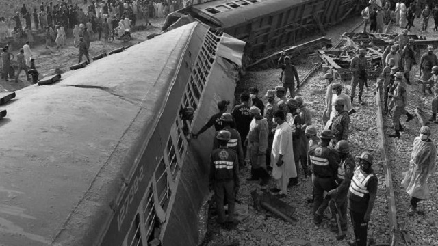 At Least Five Killed, 30 Injured As Passenger Train Derails In Pakistan’s Punjab