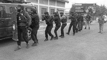 Security Forces Conduct Anti-Fidayeen Drill at Kulgam Railway Station