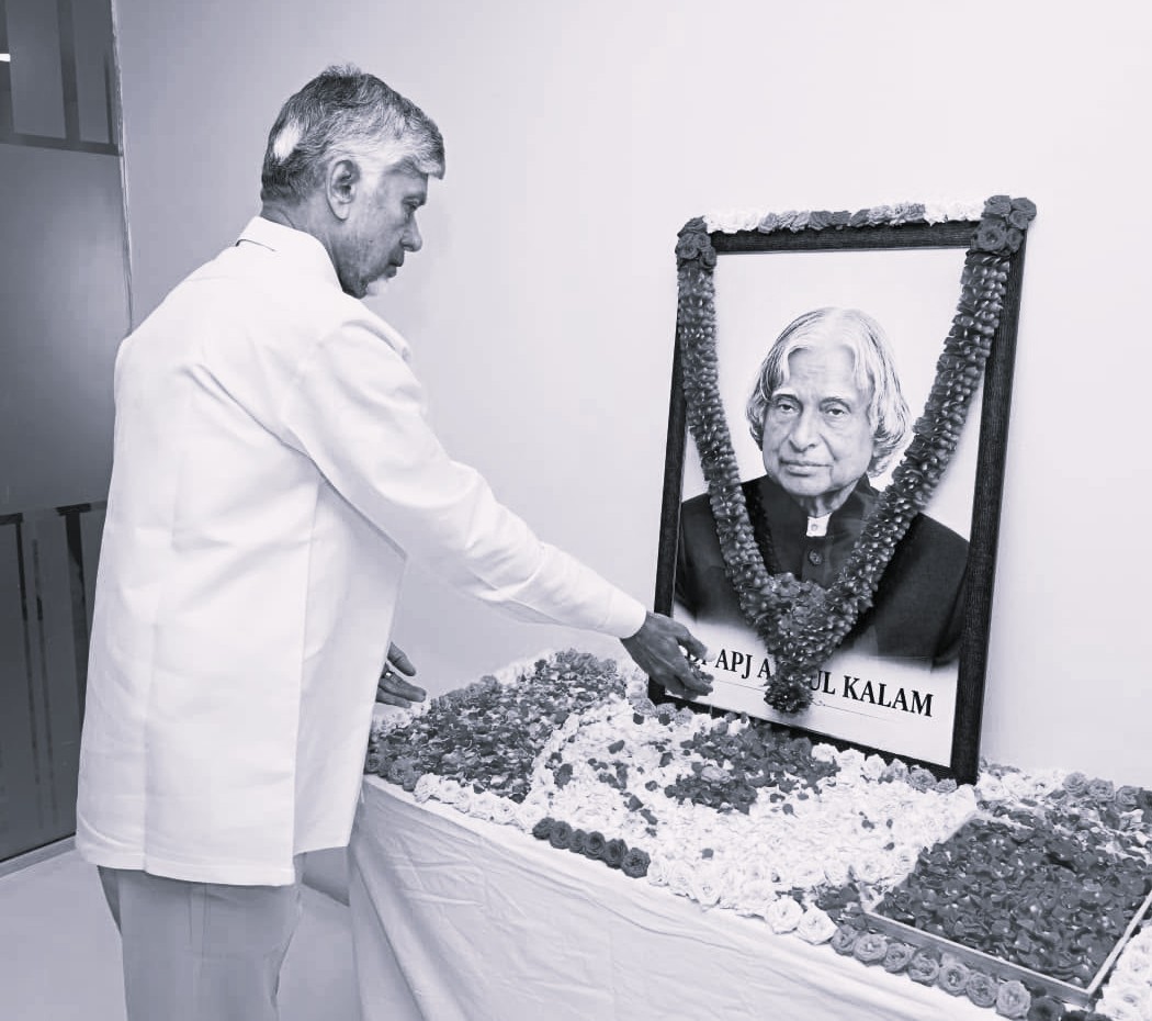 Andhra Leaders Pay Tribute to APJ Abdul Kalam on Birth Anniversary