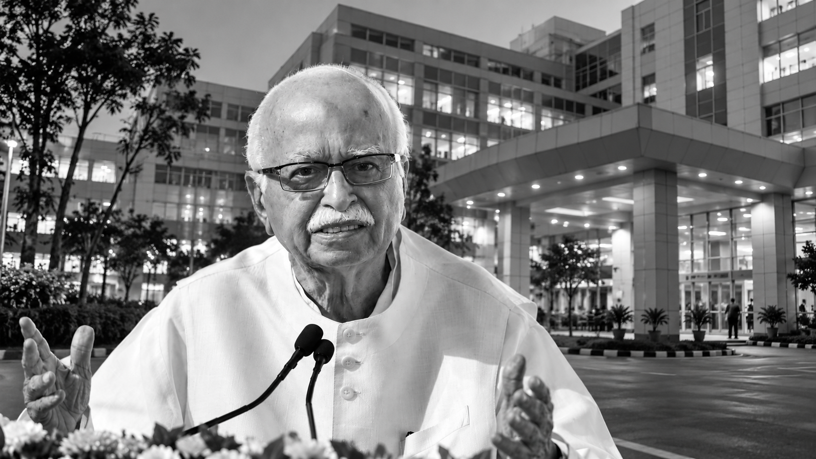 LK Advani Hospitalised With Chest Infection, Condition Stable in ICU