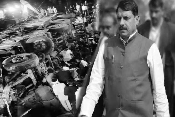 Gwalior Temple Tragedy: 14 Devotees Killed as Truck Breaches No-Entry Zone, MP CM Removes City SP, Suspends 8 Cops