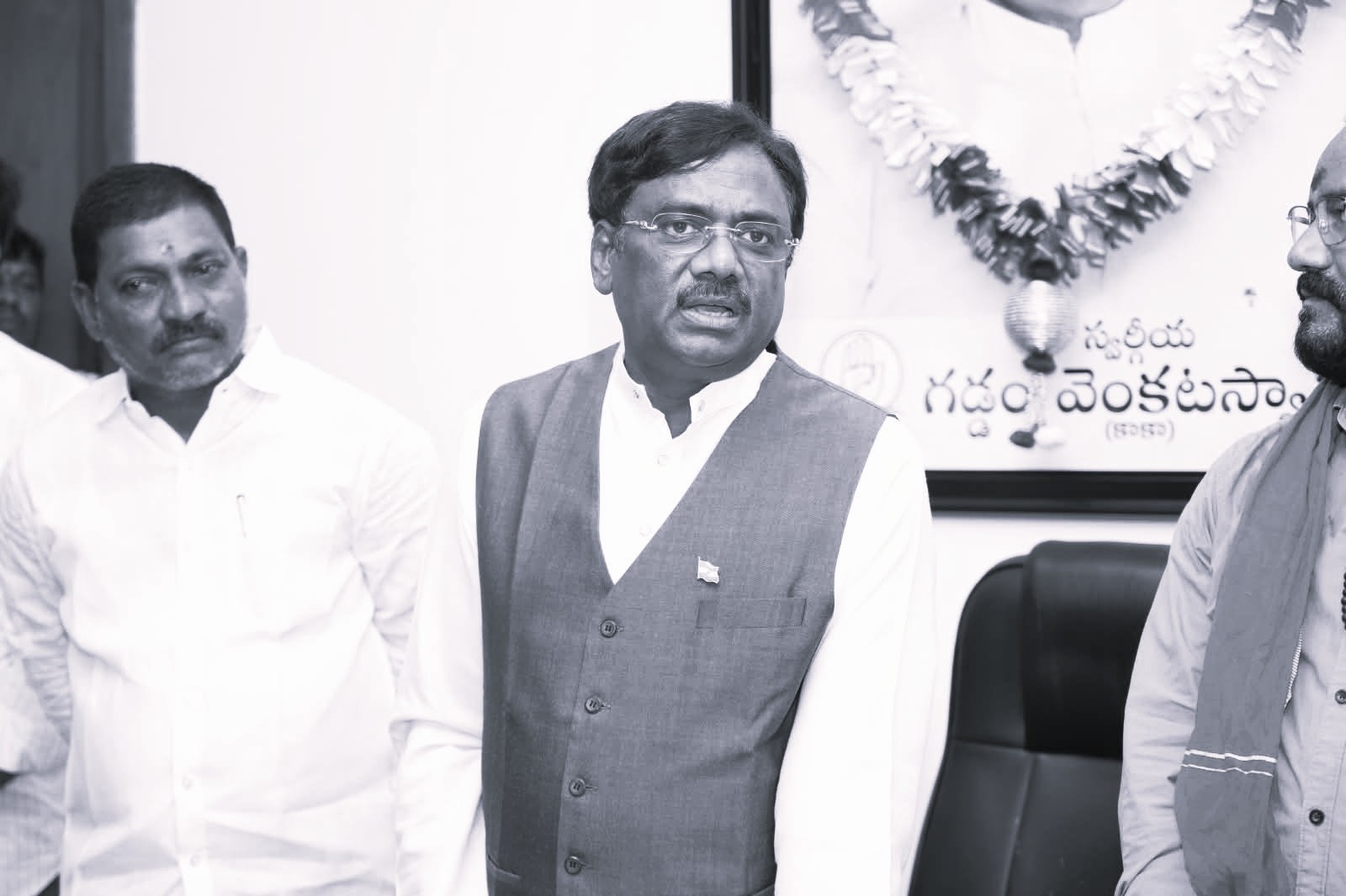 ఎస్ఐఆర్లో అర్హులందరికీ ఓటు హక్కు కల్పించాలి: మంత్రి వివేక్