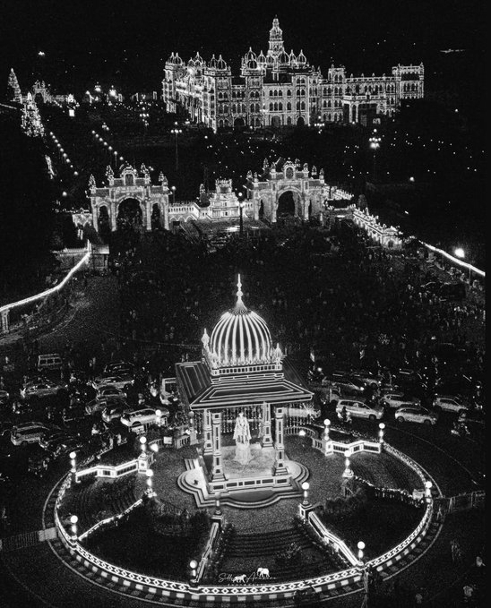 Mysuru Dasara Blends Royal Heritage with Modern Spectacles