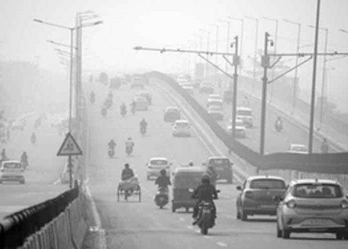 Delhi Records 18°C Minimum Temperature as Air Quality Deteriorates to ‘Poor’