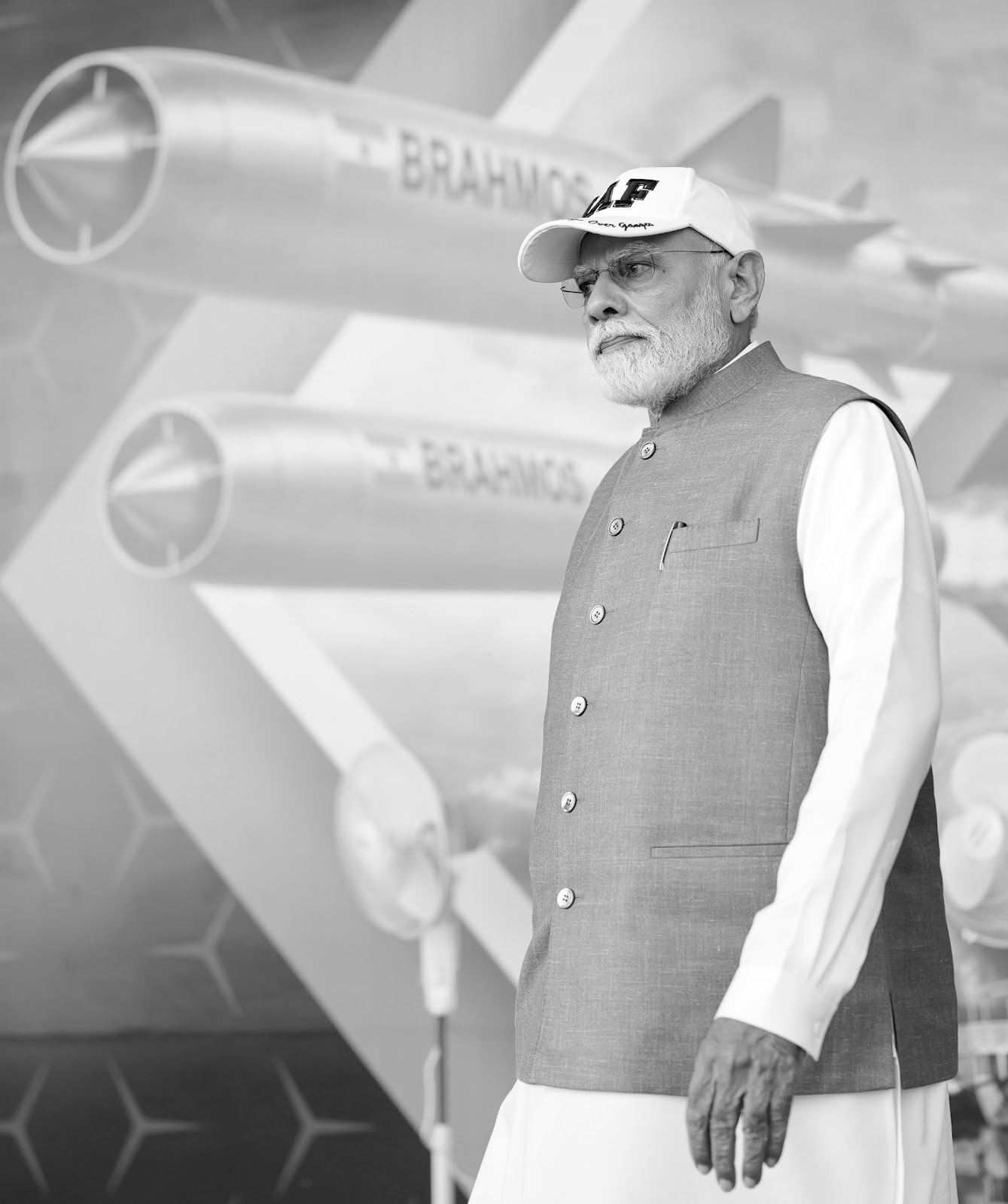 PM Modi Sees IAF’s ‘Wings over Ganges’ Display, Inaugurates New RBI Cybersecurity Hub