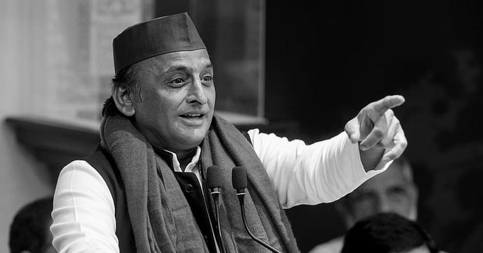 Akhilesh Accuses BJP of Putting Up ‘Fake Posters’ to Create Rift in INDIA Bloc
