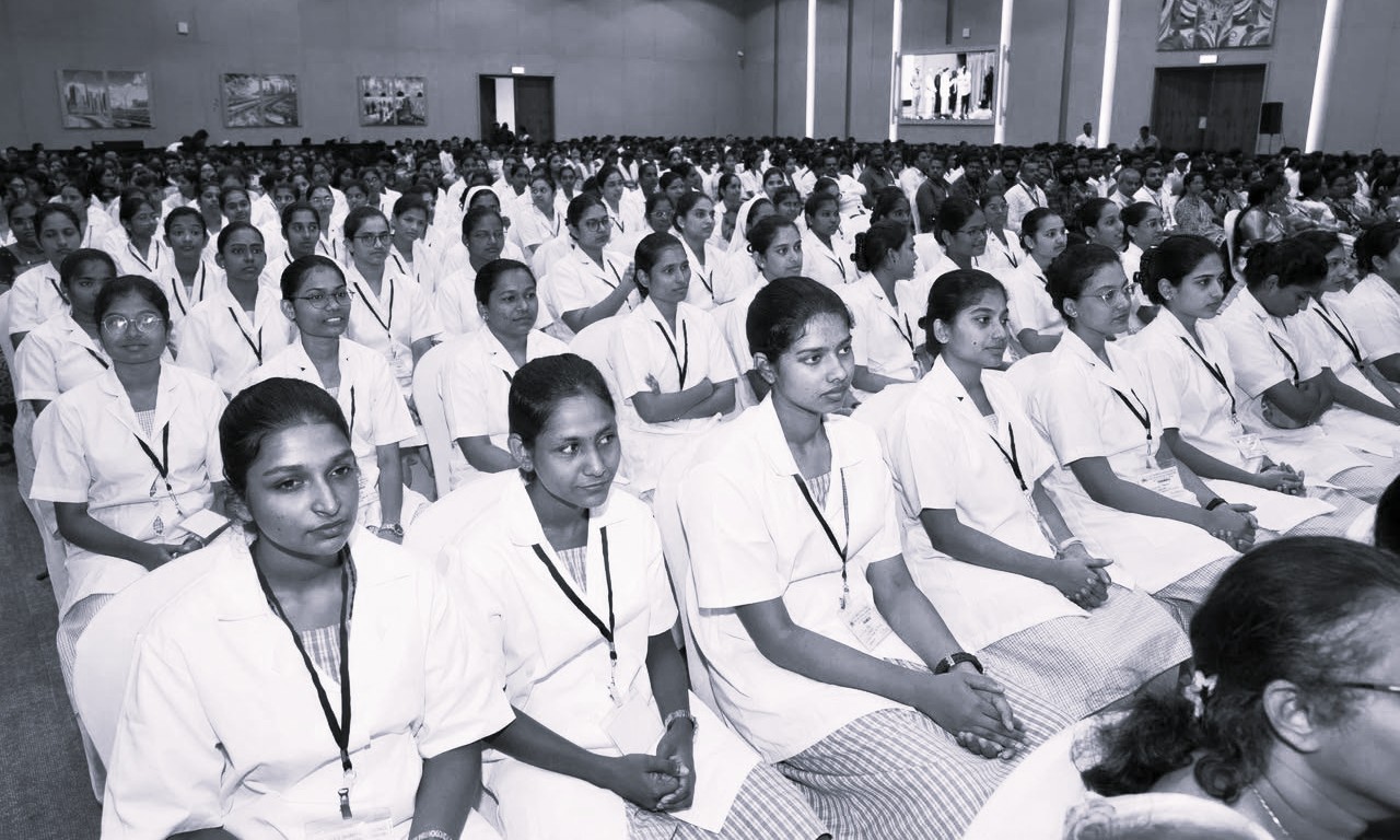 Vice-President Radhakrishnan Calls for Nobel-Winning Medical Research at NTR University