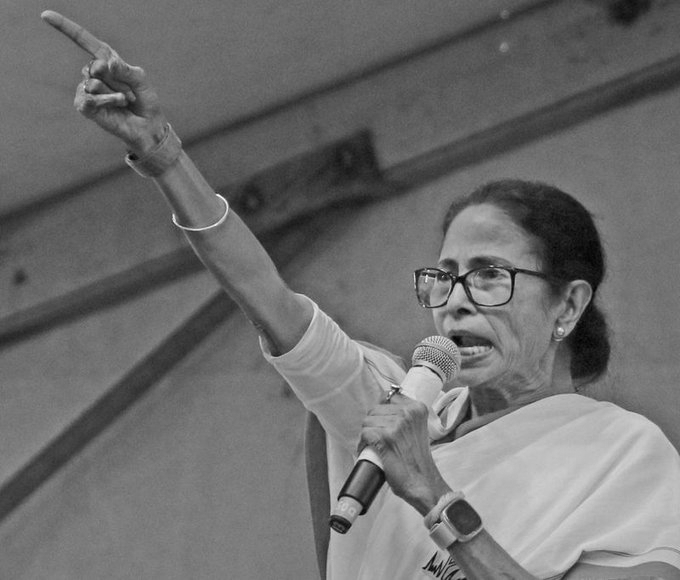 Mamata Alleges BJP Threatening TMC Workers, Using Money to Win Support