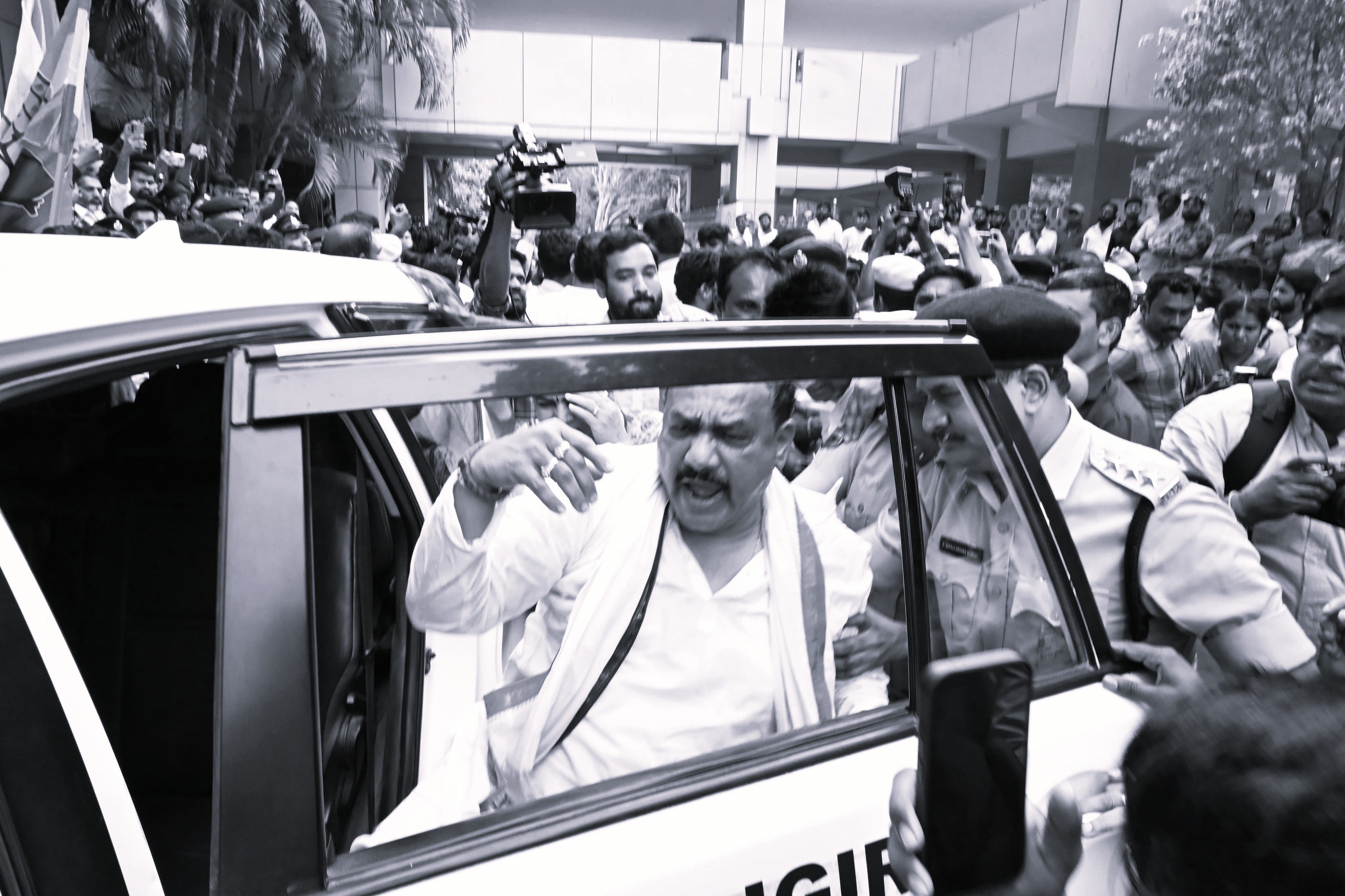 Telangana Congress Protests at South Central Railway Office, Demands Special Trains for Delhi Rally
