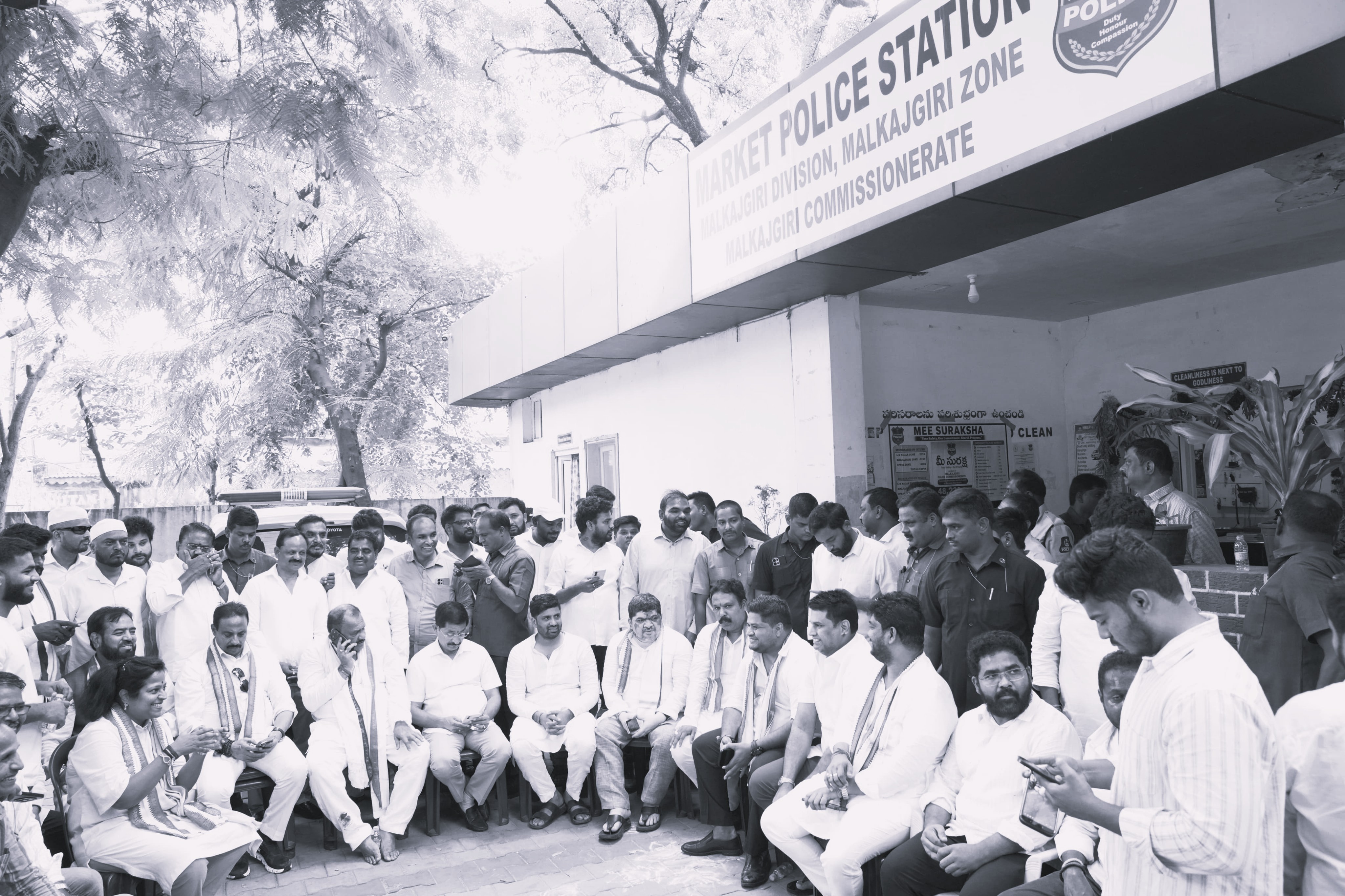 Telangana Congress Protests at South Central Railway Office, Demands Special Trains for Delhi Rally