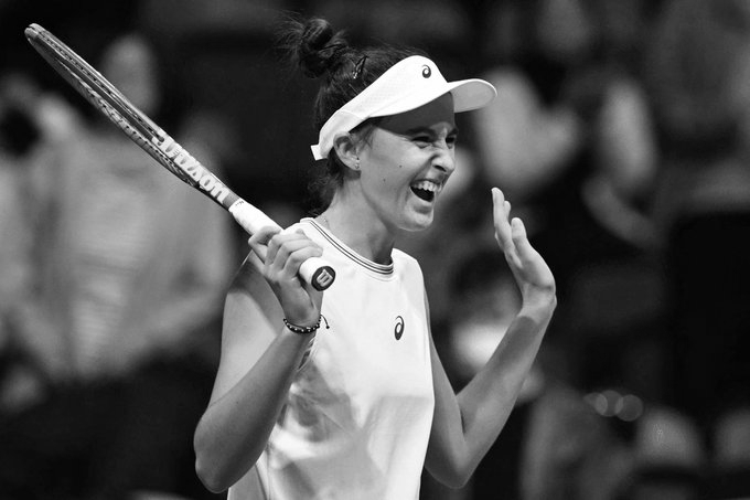 18-Year-Old Mia Pohankova Stuns Naomi Osaka in Tokyo to Reach Pan Pacific Open Quarterfinals